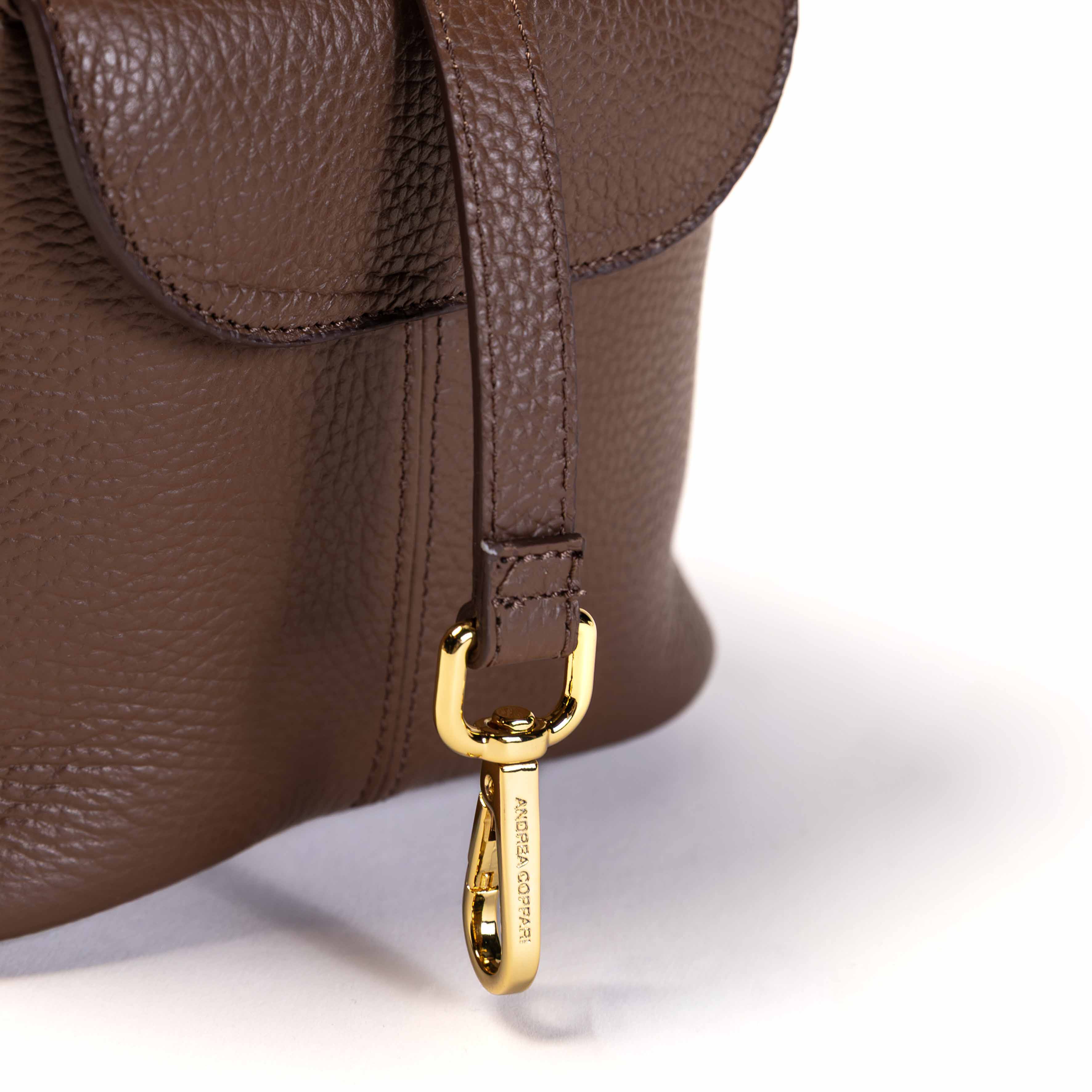 ARIA Luxury Dog Bag - hardware dorato